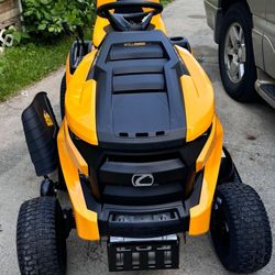 42” Riding Mower XT1