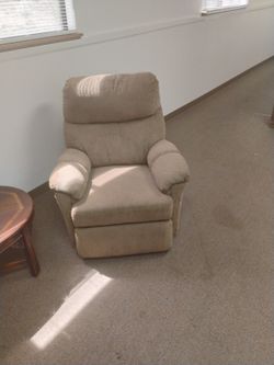 Single Sofa Recliner 