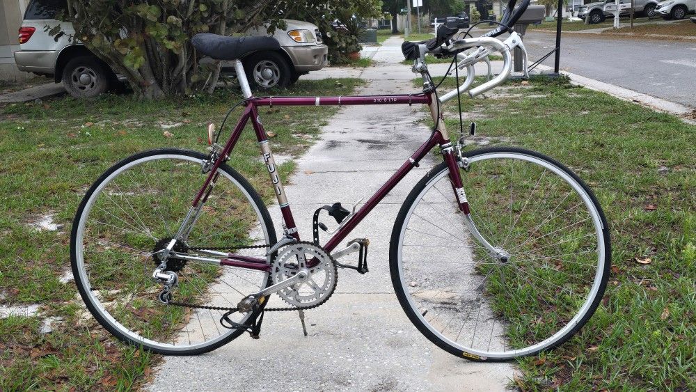 Vintage Fuji 56cm S10-S Ltd Road Bike