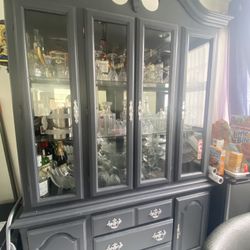 China Cabinet Hutch 