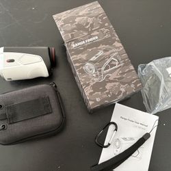 1500 Foot Range Finder/ Golf- Hunting