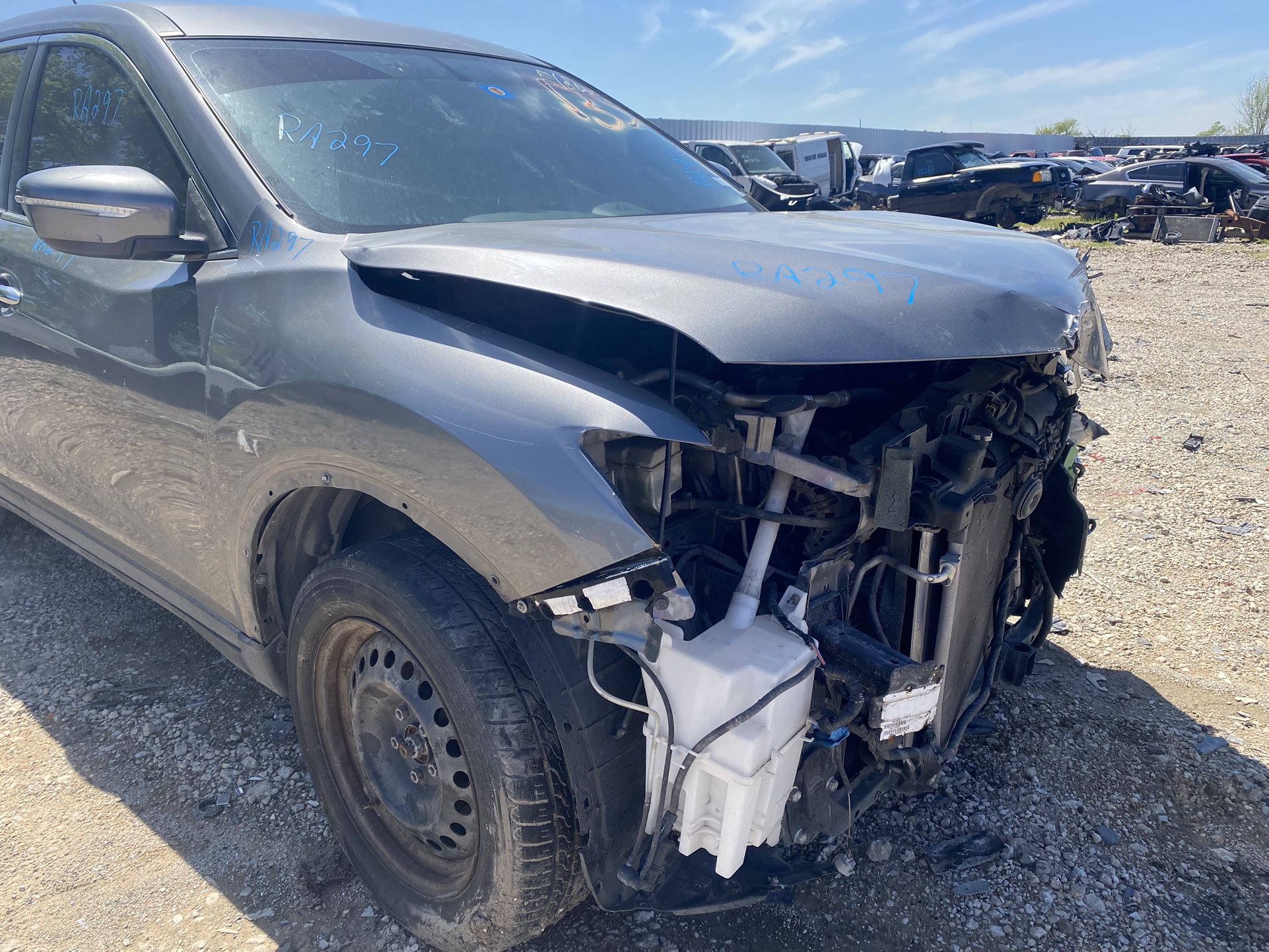 for parts only 2015 NISSAN ROGUE 2.5L fwd / good transmission nissan rogue 