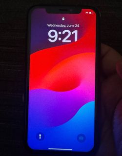 iPhone XR 64GB (Unlocked)