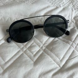 Quay Sunglasses Women’s 