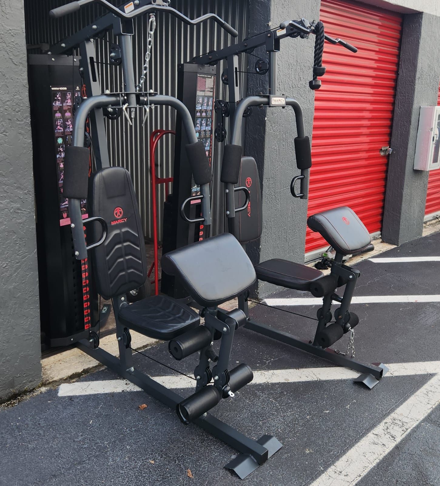 Home Gym Butterfly 150 lbs Marcy Machine w Attachment 