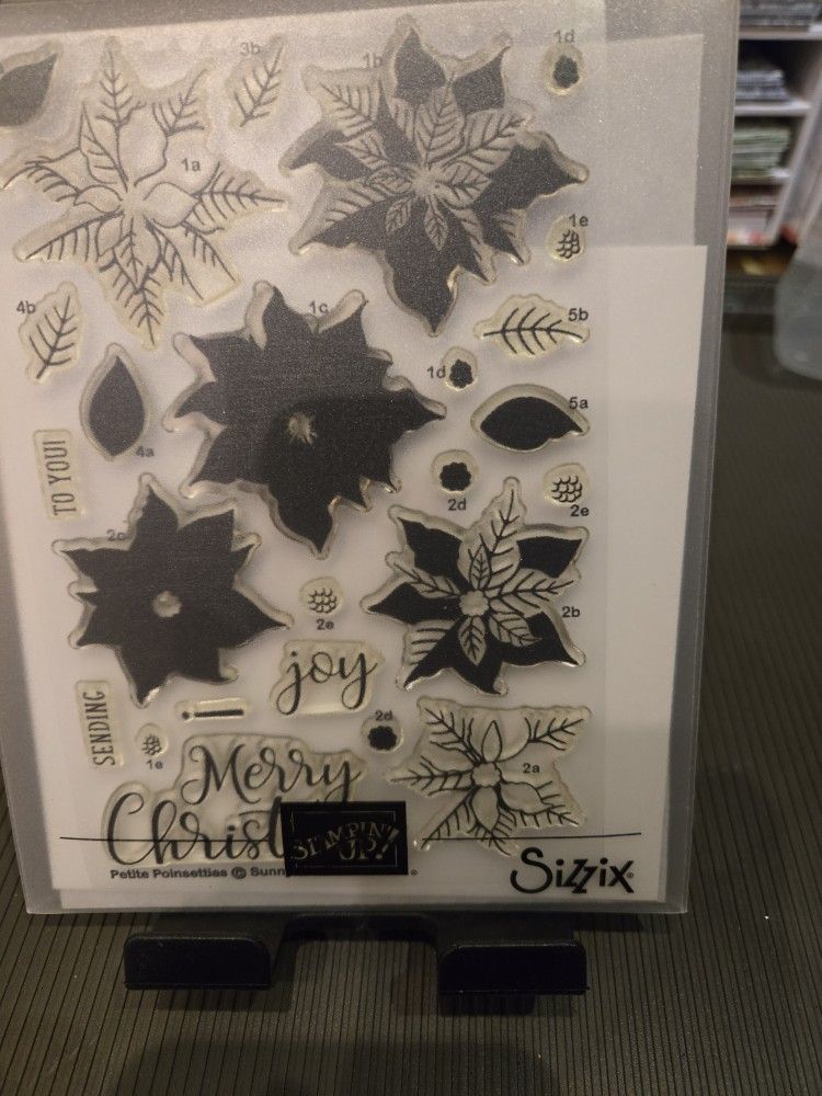 Sunny Studios Petite Poinsettia Stamp & Die Set