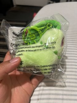 Pokemon Center Chikorita Keychain