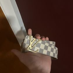 LV louis vutton belt