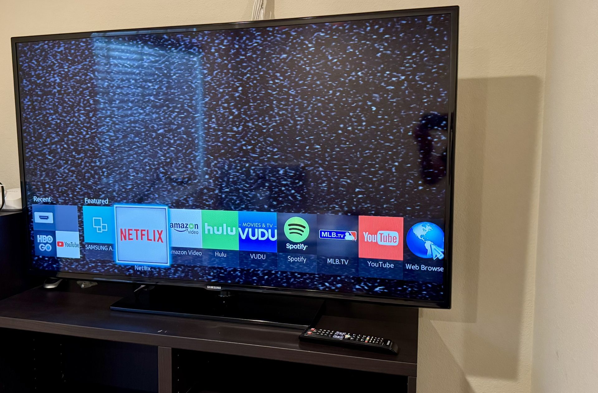 Samsung Smart TV 55 Inch