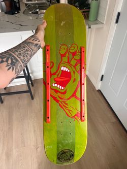 Skateboard deck