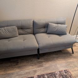 Futon Couch With Pillows