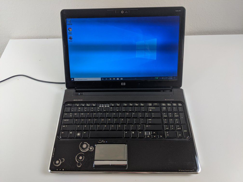 15 inch HP Laptop - i5, 8GB RAM, 128GB SSD, Win 10 Activated