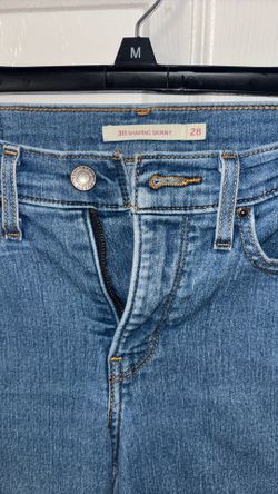 Levi Women’s Jeggings Size 28