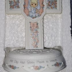 Precious Moments Cross Wedding/Communion Cake Topper, Decoration, Centerpiece