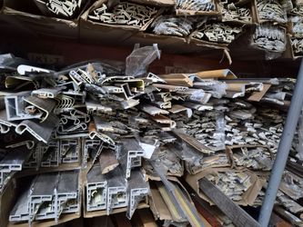 SALE 🔥 $20  T molding, Reducer, End Cap, Stair Nose