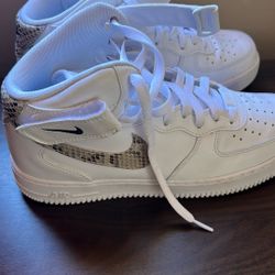 Nike Shoes Size 10