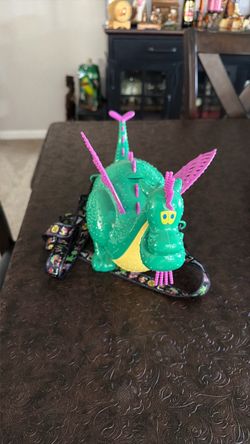 Eliot the dragon