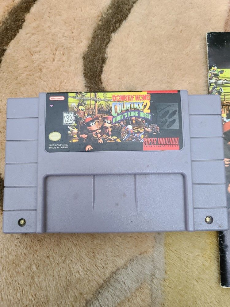 Donkey Kong Country 2 - SNES (with booklet) 