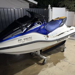 2006 Honda Aquatrax Jetski 