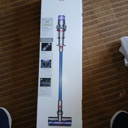 Dyson v11 Cordless Stick Vacuum