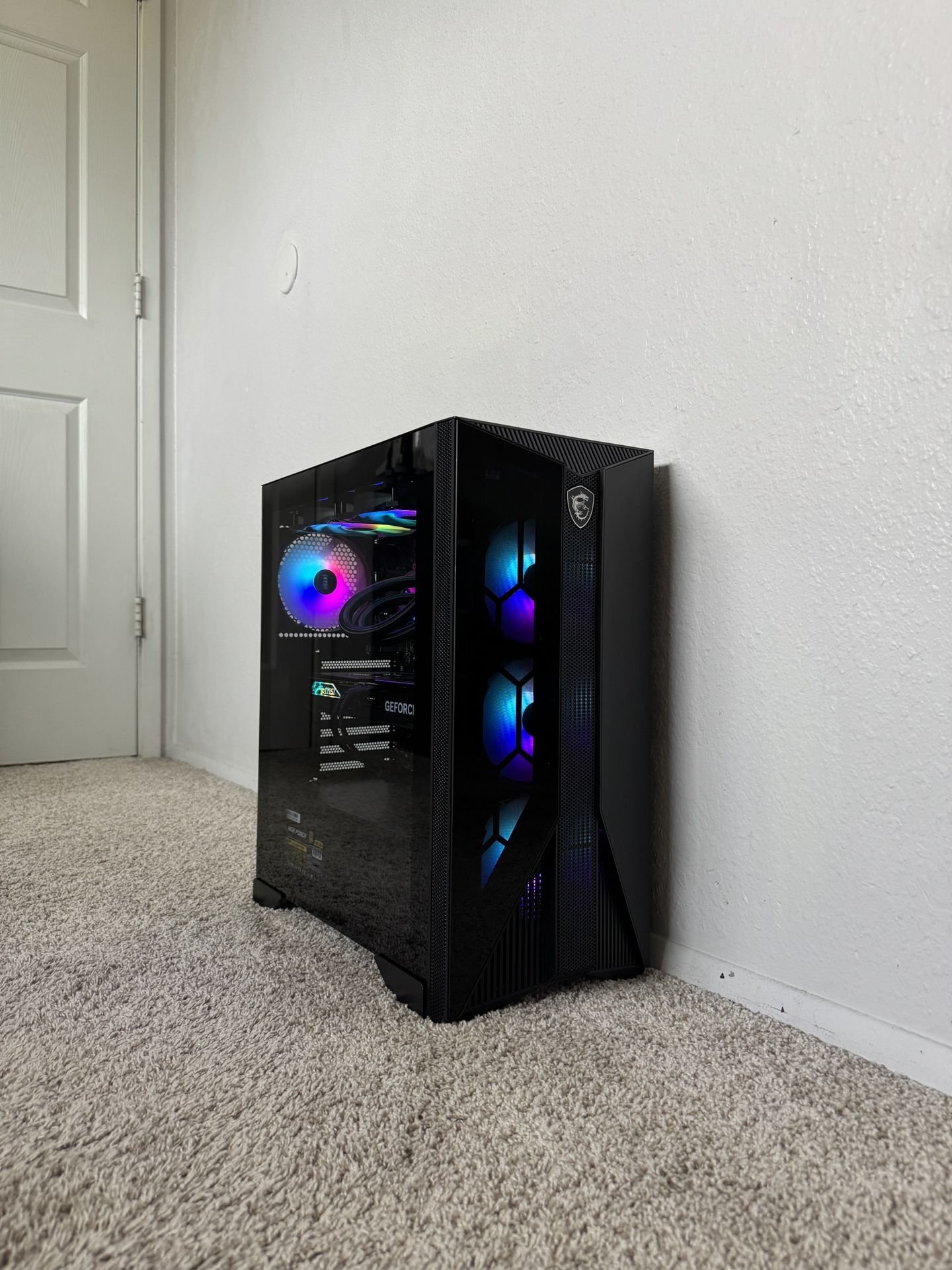 MSI RTX 4070 Gaming PC