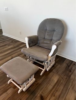 Glider Rocking Chair with Ottoman