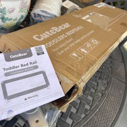 Cute bear  Toddler Bedfence 