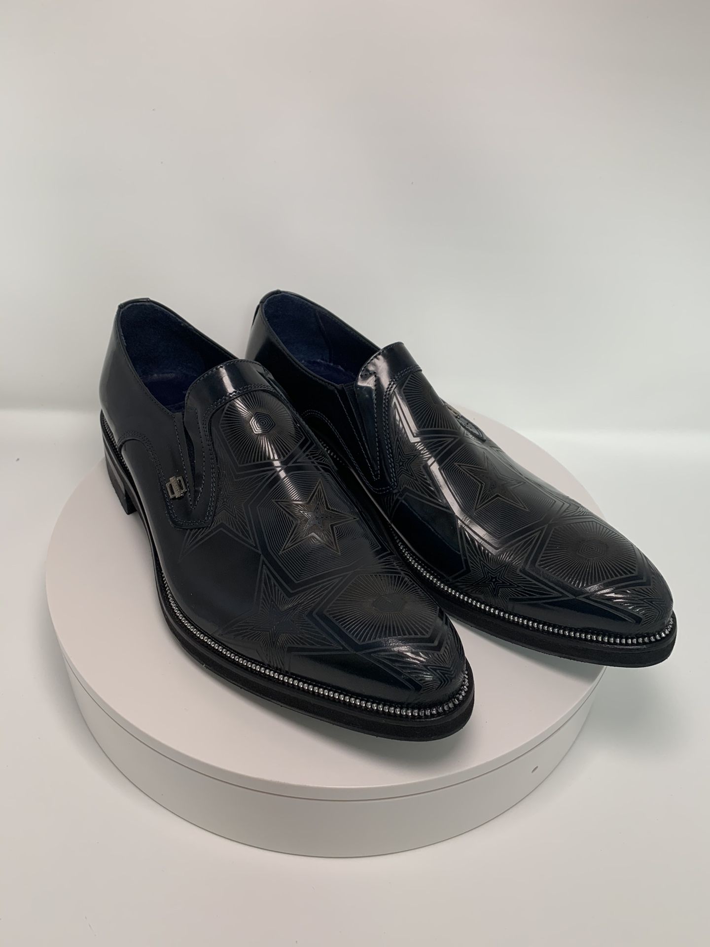 BRAND NEW Authentic leather Bagatto shoes 41 eu size
