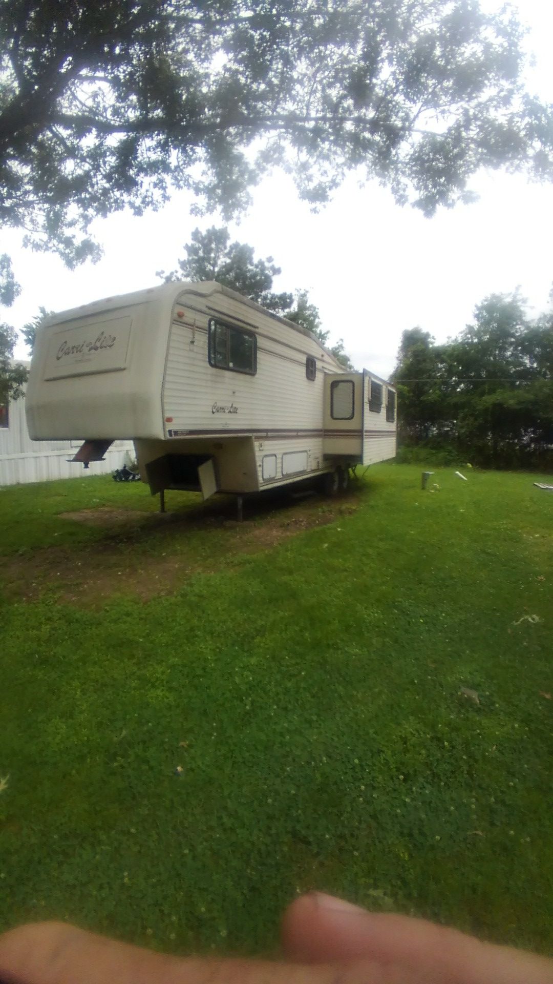 Carri lite 5th wheel rv for Sale in New Caney, TX - OfferUp