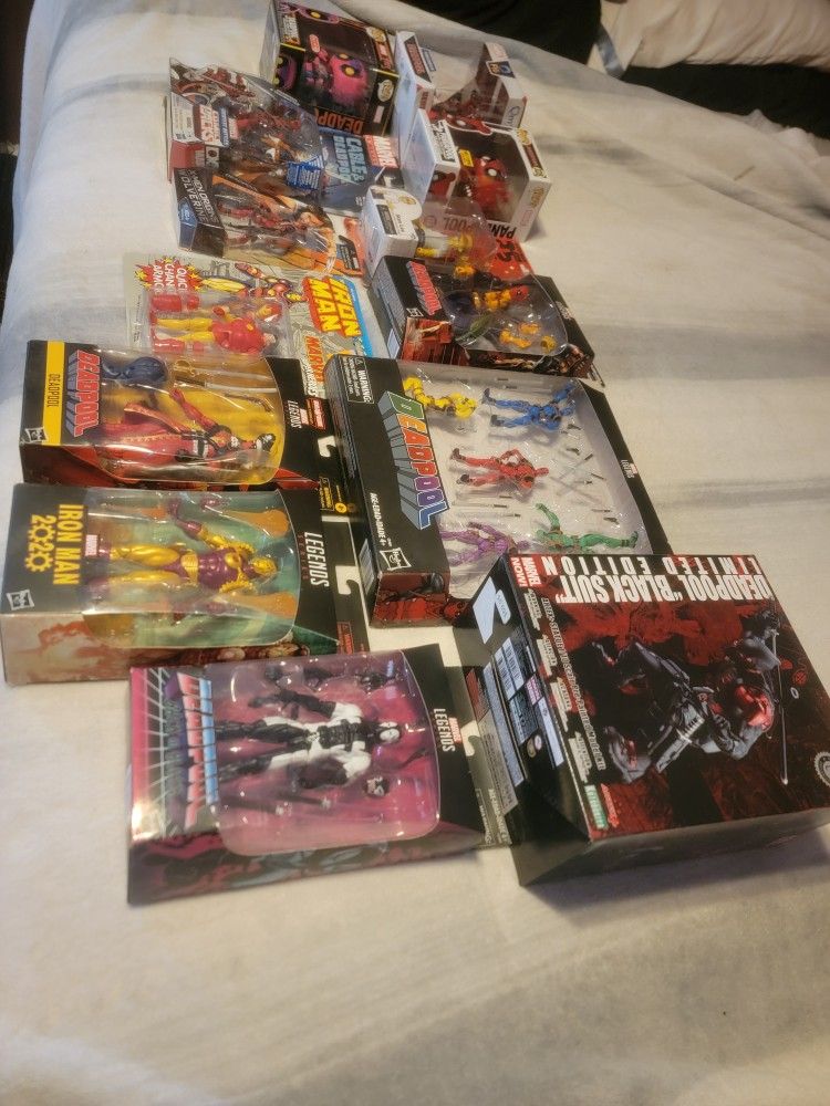 Deadpool Collectibles