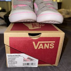 Toddler vans size 4.0