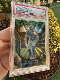 AIDAN HUTCHINSON 2022 PANINI GREEN FOIL RC PSA 9 /5