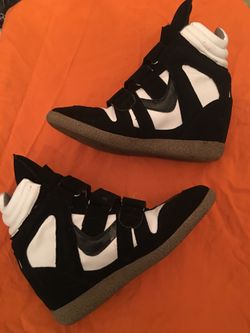 Just Fab 6 1/2 women’s shoes