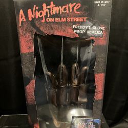 Freddy Krueger Glove Replica 