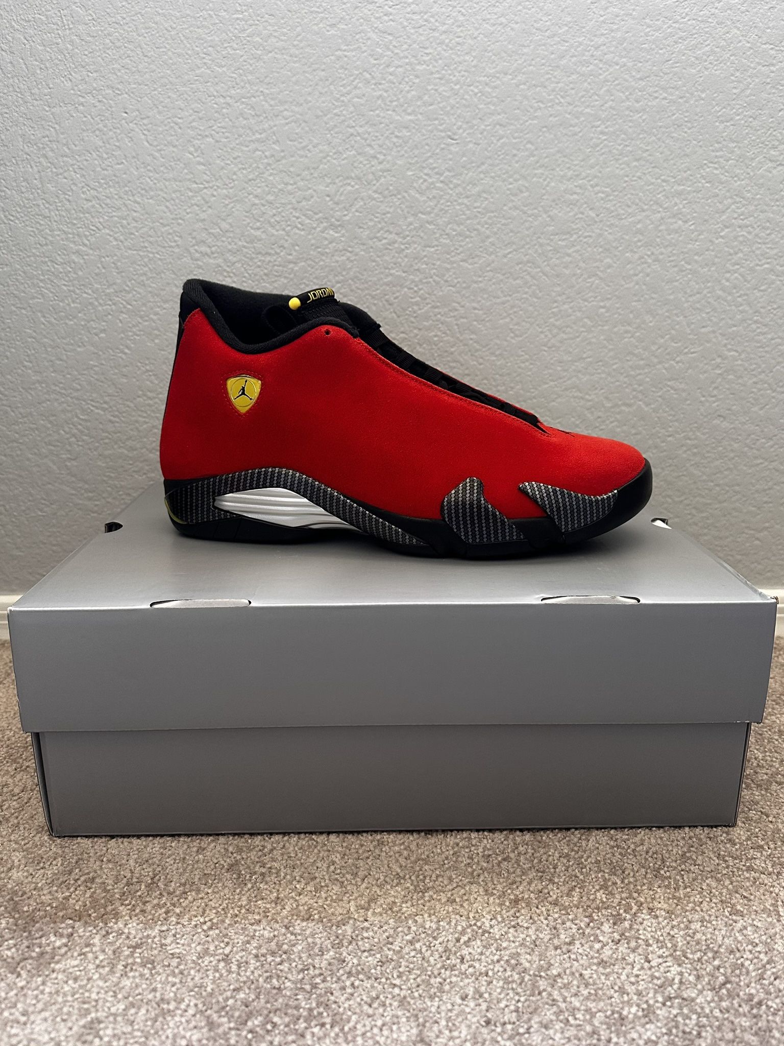 Jordan 14 Retro Ferrari