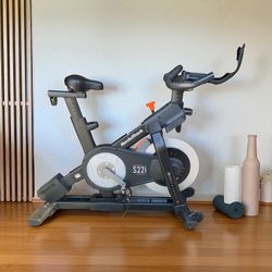 Norditrack Commercial S221 Studio Cycle