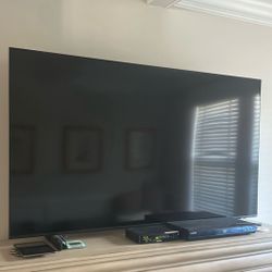 65 Inch High End Smart Flat Samsung TV