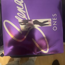 Selena Ones Vinyl Album