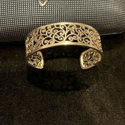 Silver Bracelet Cuff - Quality 