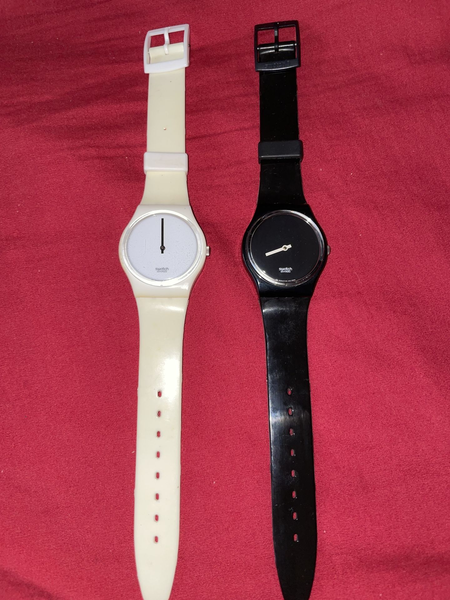 VTG 1995 SWATCH SPECIALS WHITE HOURS BLACK MINUTES GZS10PACK