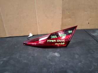 2016-2017-2018-2019-2020-2021 HONDA CIVIC RIGHT SIDE INNER LIGHT OEM USED #11779