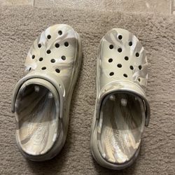 Size 9 In Women & 7 In Men Cream Colored Crocs 