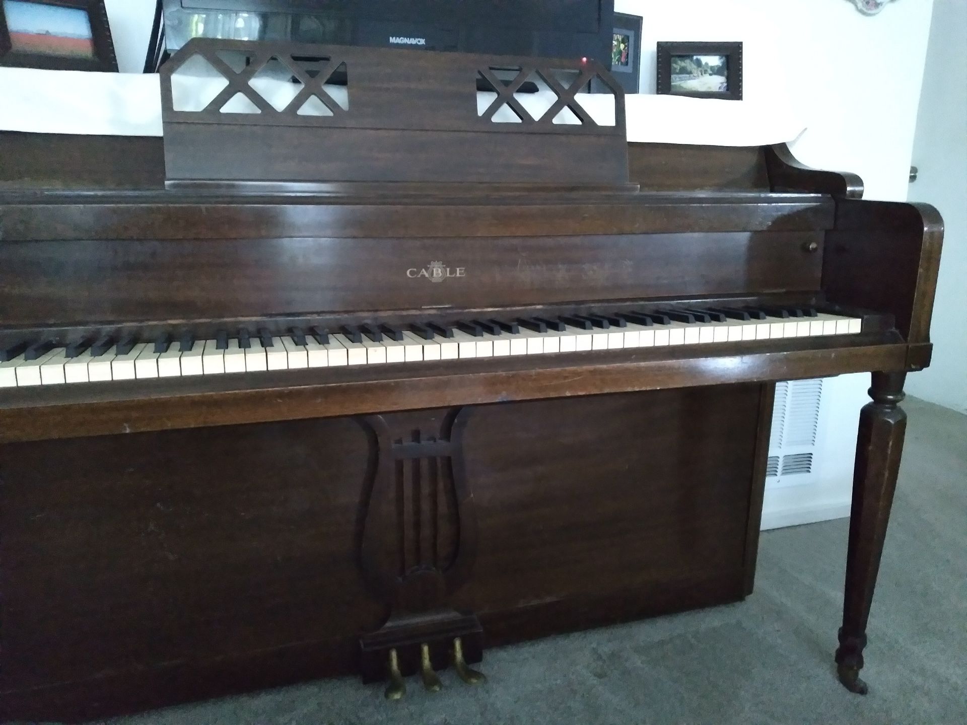 1940 Cable piano