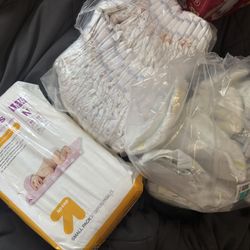 diapers sizes newborn/preemie