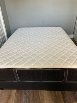 Queen bed