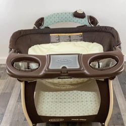 graco pack n play silhouette 