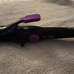 Curling Iron 
