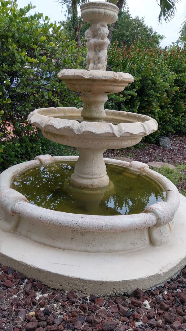 Used Outdoor Water Fountain For Sale