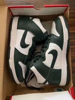 Nike Dunk Michigan Green size 10.5