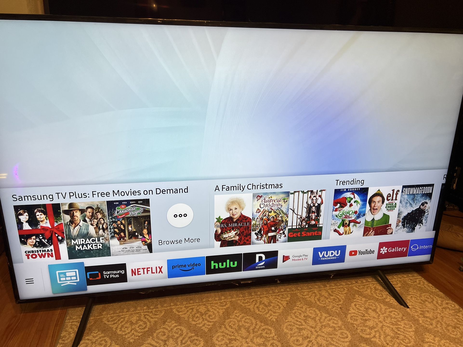75” Samsung Smart Tv